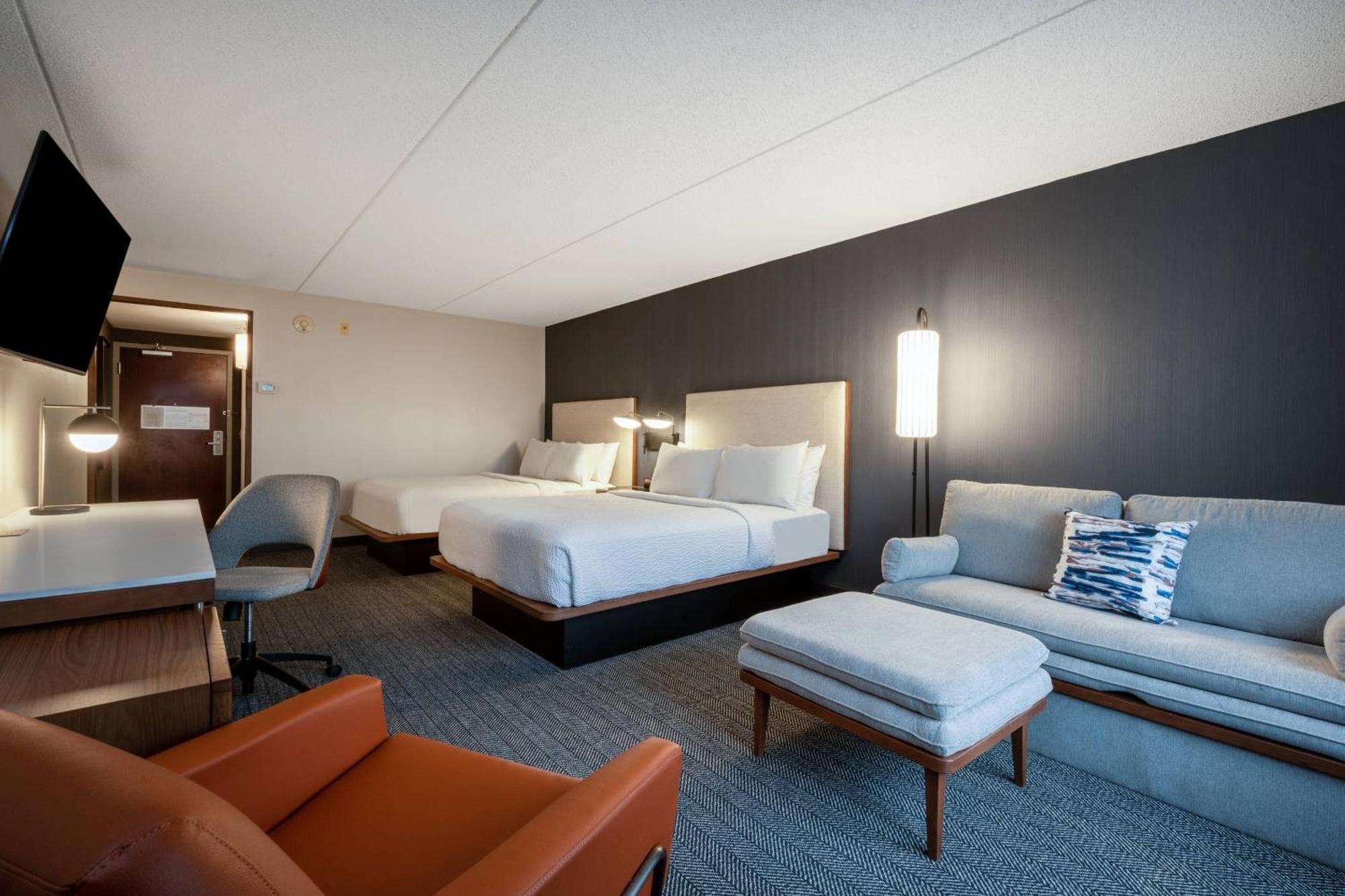 Hotel Courtyard Airport Columbus